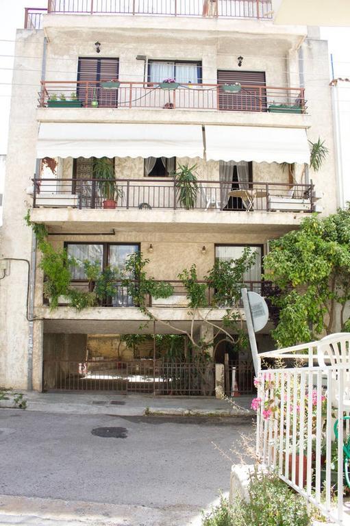 The Rustic Hug Apartman Athén Kültér fotó